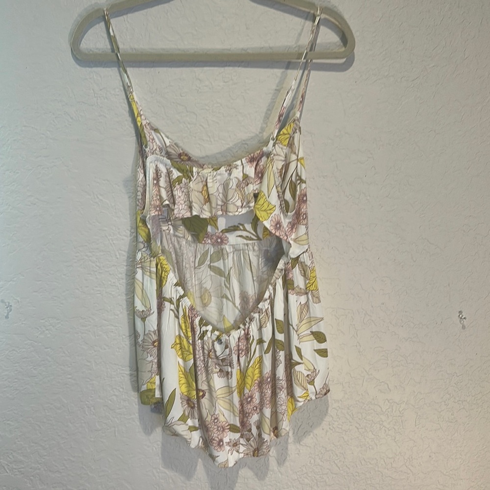 Volcom top - Picture 2 of 2